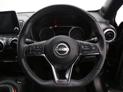 Nissan Juke 1.0 DIG-T Tekna Euro 6 (s/s) 5dr 10