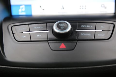 Ford Kuga 1.5T EcoBoost ST-Line X Auto AWD Euro 6 (s/s) 5dr 17