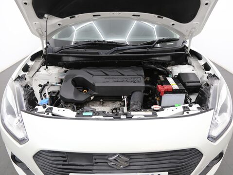 Suzuki Swift 1.0 Boosterjet SHVS SZ5 Euro 6 (s/s) 5dr 28