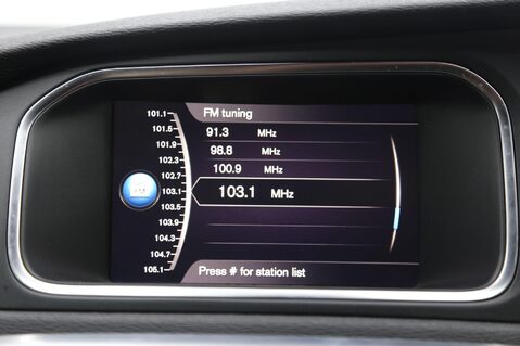 Volvo V40 2.0 T2 R-Design Edition Euro 6 (s/s) 5dr 15