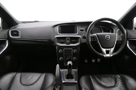 Volvo V40 2.0 T2 R-Design Edition Euro 6 (s/s) 5dr 9
