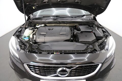 Volvo V40 2.0 T2 R-Design Edition Euro 6 (s/s) 5dr 27