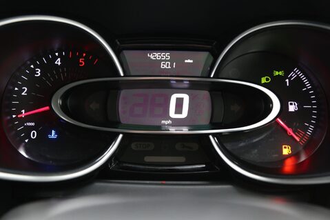 Renault Clio 1.5 dCi Signature Nav Euro 6 (s/s) 5dr 14