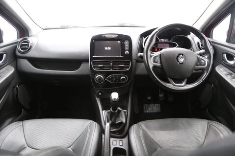 Renault Clio 1.5 dCi Signature Nav Euro 6 (s/s) 5dr 9