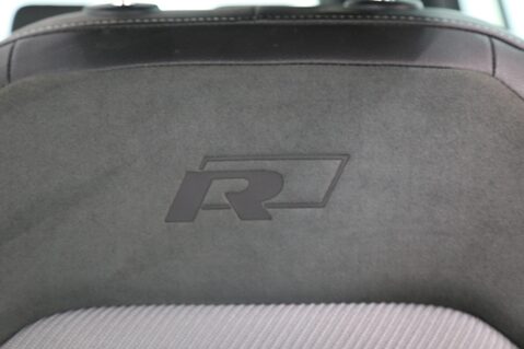 Volkswagen Tiguan 2.0 TDI R-Line DSG 4Motion Euro 6 (s/s) 5dr 23