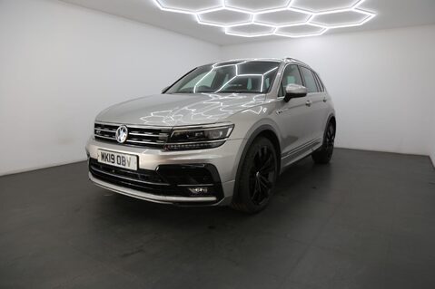 Volkswagen Tiguan 2.0 TDI R-Line DSG 4Motion Euro 6 (s/s) 5dr 3