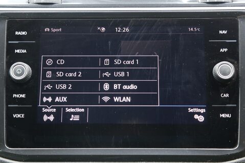 Volkswagen Tiguan 2.0 TDI R-Line DSG 4Motion Euro 6 (s/s) 5dr 16