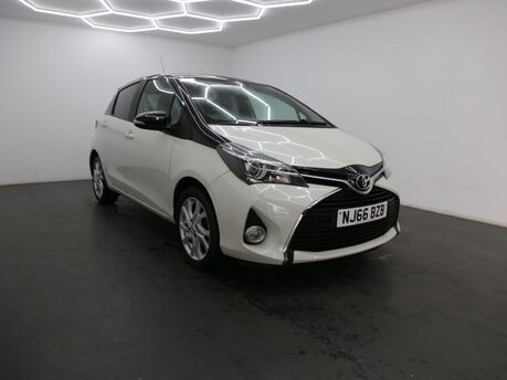 Toyota Yaris 1.33 Dual VVT-i Design Euro 6 5dr