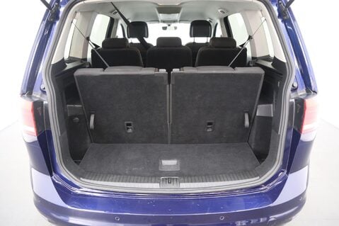 Volkswagen Touran 2.0 TDI SE DSG Euro 6 (s/s) 5dr 26