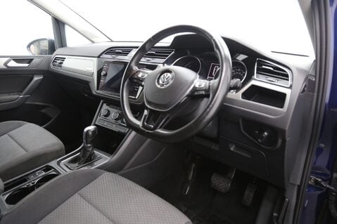 Volkswagen Touran 2.0 TDI SE DSG Euro 6 (s/s) 5dr 21