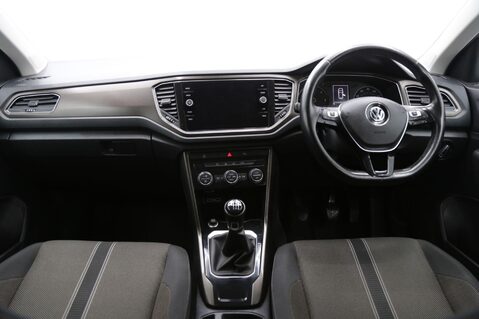 Volkswagen T-Roc 1.6 TDI SE Euro 6 (s/s) 5dr 9