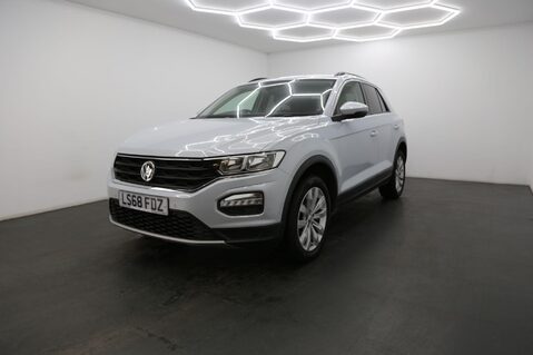 Volkswagen T-Roc 1.6 TDI SE Euro 6 (s/s) 5dr 3