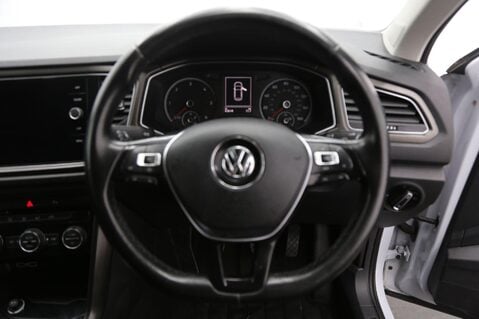 Volkswagen T-Roc 1.6 TDI SE Euro 6 (s/s) 5dr 10