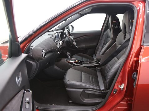 Nissan Juke 1.0 DIG-T Tekna+ DCT Auto Euro 6 (s/s) 5dr 22