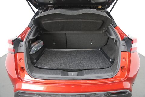 Nissan Juke 1.0 DIG-T Tekna+ DCT Auto Euro 6 (s/s) 5dr 25