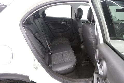 Fiat 500X 1.0 FireFly Turbo Cross Euro 6 (s/s) 5dr 23