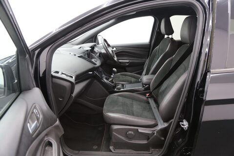 Ford Kuga 1.5 TDCi ST-Line Euro 6 (s/s) 5dr 22