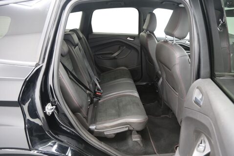 Ford Kuga 1.5 TDCi ST-Line Euro 6 (s/s) 5dr 23