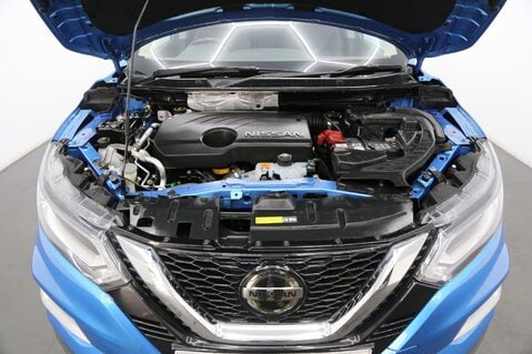 Nissan Qashqai 1.5 dCi Tekna Euro 6 (s/s) 5dr 27