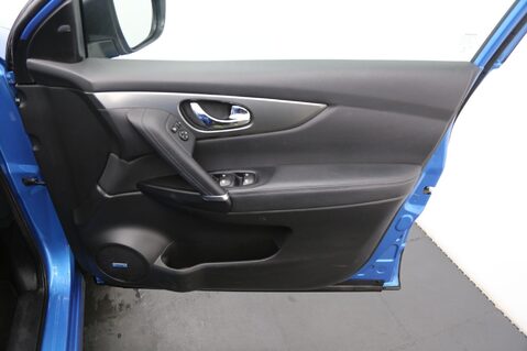 Nissan Qashqai 1.5 dCi Tekna Euro 6 (s/s) 5dr 19