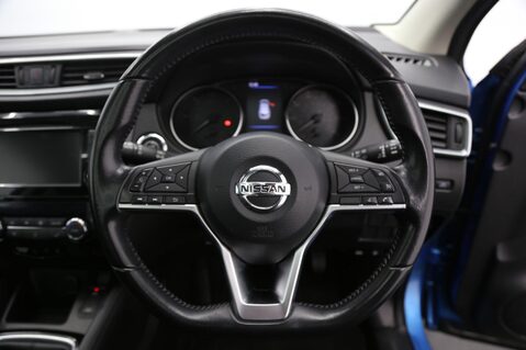 Nissan Qashqai 1.5 dCi Tekna Euro 6 (s/s) 5dr 10