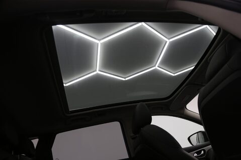 Nissan Qashqai 1.5 dCi Tekna Euro 6 (s/s) 5dr 23