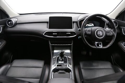 MG HS 1.5 T-GDI 16.6kWh Excite Auto Euro 6 (s/s) 5dr 9