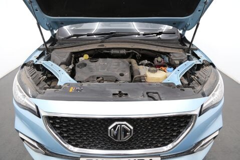 MG HS 1.5 T-GDI 16.6kWh Excite Auto Euro 6 (s/s) 5dr 27