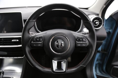 MG HS 1.5 T-GDI 16.6kWh Excite Auto Euro 6 (s/s) 5dr 10
