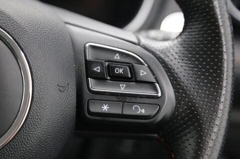 MG HS 1.5 T-GDI 16.6kWh Excite Auto Euro 6 (s/s) 5dr 12
