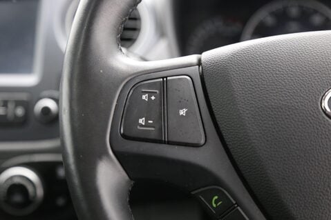 Hyundai i10 1.2 Premium SE Auto Euro 6 5dr 11