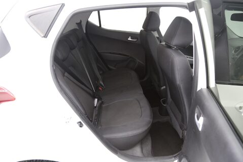 Hyundai i10 1.2 Premium SE Auto Euro 6 5dr 26