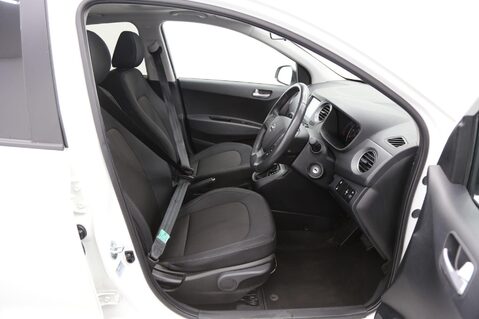 Hyundai i10 1.2 Premium SE Auto Euro 6 5dr 24