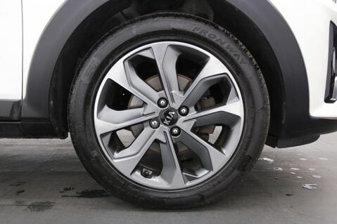 Kia Stonic 1.0 T-GDi First Edition Euro 6 (s/s) 5dr 27