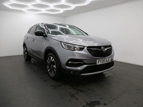 Vauxhall Grandland X 1.2 Turbo SRi Nav Auto Euro 6 (s/s) 5dr
