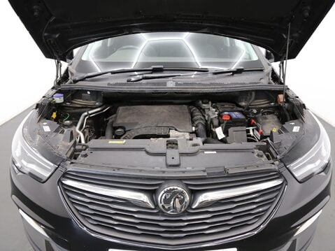 Vauxhall Grandland X 1.2 Turbo Elite Nav Euro 6 (s/s) 5dr 28