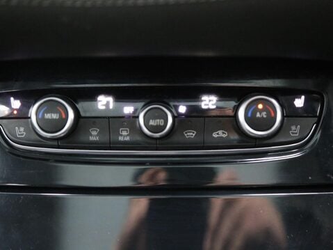 Vauxhall Grandland X 1.2 Turbo Elite Nav Euro 6 (s/s) 5dr 17