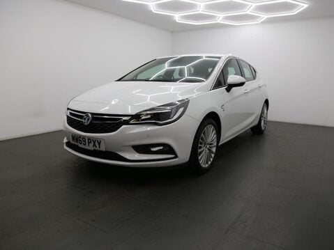 Vauxhall Astra 1.4i Turbo Elite Nav Auto Euro 6 (s/s) 5dr 3