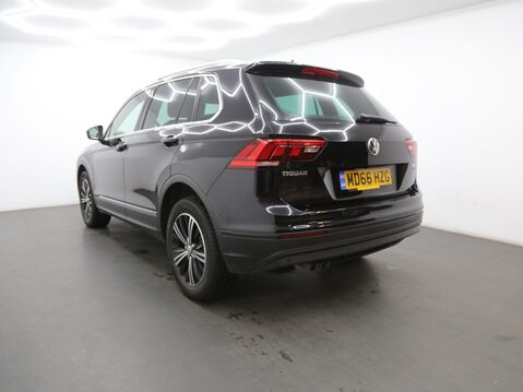 Volkswagen Tiguan 2.0 TDI BlueMotion Tech SE DSG 4Motion Euro 6 (s/s) 5dr 7