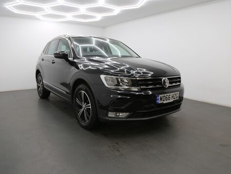 Volkswagen Tiguan 2.0 TDI BlueMotion Tech SE DSG 4Motion Euro 6 (s/s) 5dr