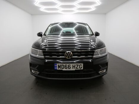 Volkswagen Tiguan 2.0 TDI BlueMotion Tech SE DSG 4Motion Euro 6 (s/s) 5dr