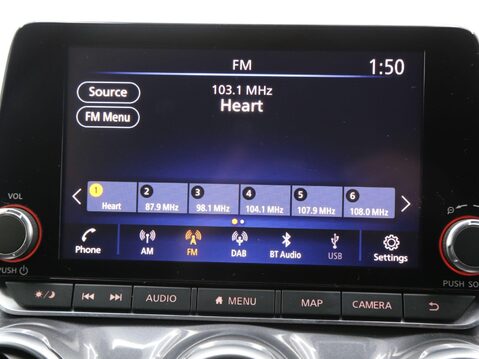 Nissan Juke 1.0 DIG-T N-Connecta DCT Auto Euro 6 (s/s) 5dr 15