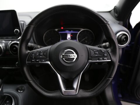 Nissan Juke 1.0 DIG-T N-Connecta DCT Auto Euro 6 (s/s) 5dr 10