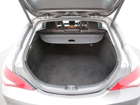 Mercedes-Benz CLA Class 1.6 CLA180 AMG Line Edition Shooting Brake 7G-DCT Euro 6 (s/s) 5dr 26