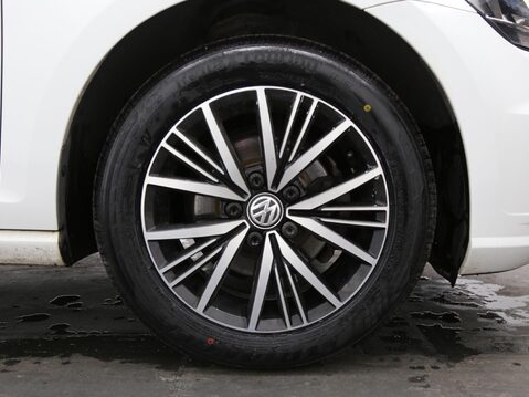 Volkswagen Golf 1.0 TSI SE Nav Euro 6 (s/s) 5dr 26