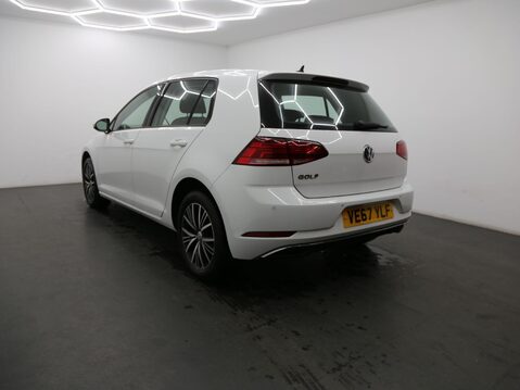 Volkswagen Golf 1.0 TSI SE Nav Euro 6 (s/s) 5dr 7