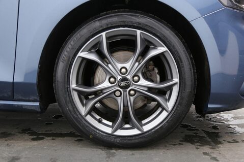 Ford Focus 1.0T EcoBoost ST-Line Edition Euro 6 (s/s) 5dr 26