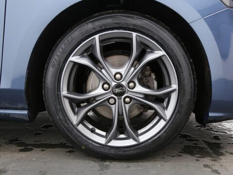 Ford Focus 1.0T EcoBoost ST-Line Edition Euro 6 (s/s) 5dr 26