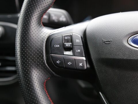 Ford Focus 1.0T EcoBoost ST-Line Edition Euro 6 (s/s) 5dr 11