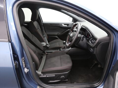 Ford Focus 1.0T EcoBoost ST-Line Edition Euro 6 (s/s) 5dr 20